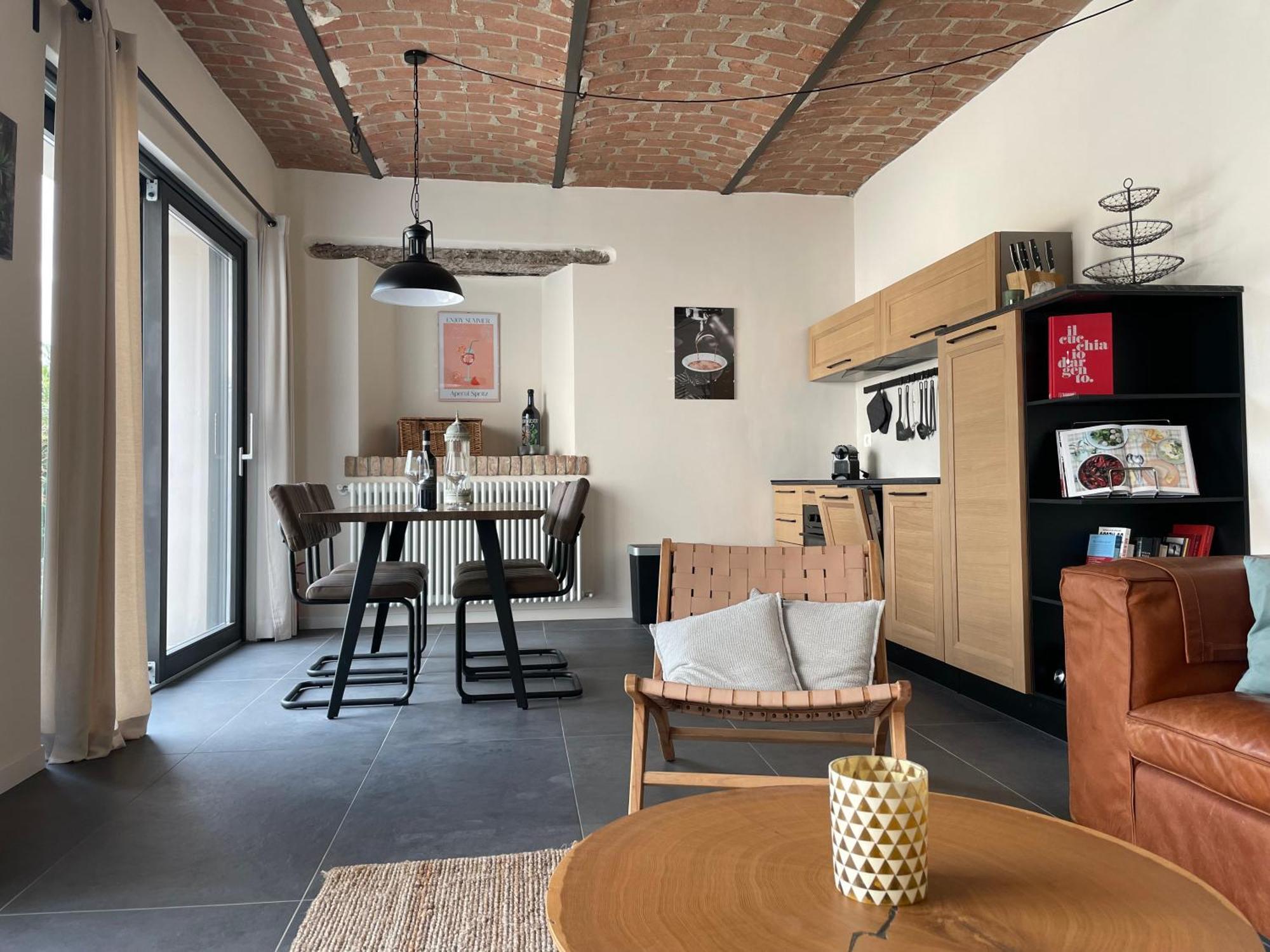 Tenuta Dei Vicini - Luxury Apartments San Marzano Oliveto المظهر الخارجي الصورة